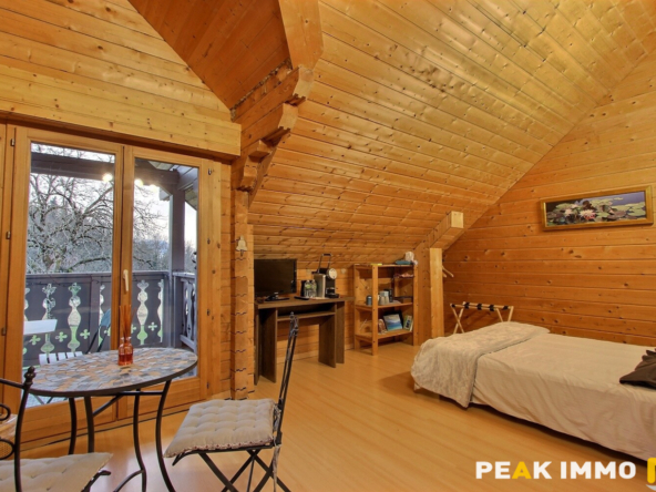 Propriété avec terrain - VIUZ LA CHIESAZ