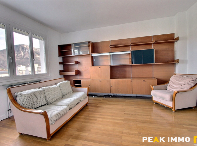 Appartement T4 - 90m2 - Annecy - place de parking