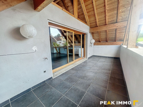 Duplex T3 bis lumineux avec terrasse et garage