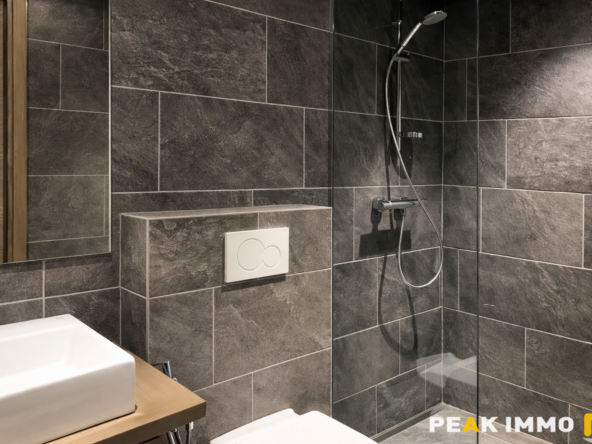 Chalet 5 pièces 150 m2 utiles - LES HOUCHES