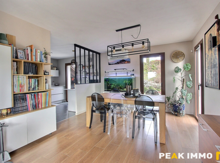 Maison 5 pièces - 113.35m2 - Annecy-Le-Vieux