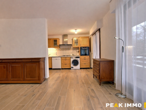 Appartement T4 - 97m2 - ANNECY LE VIEUX