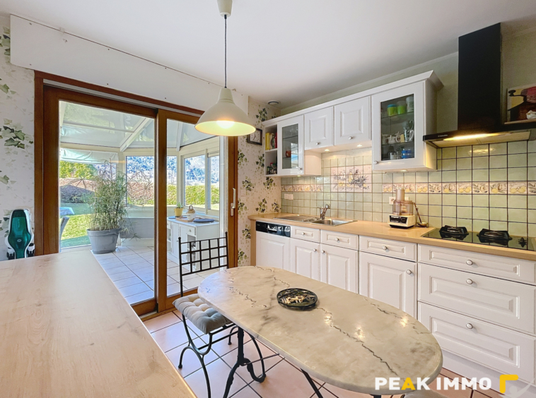 Maison - 125 m2 - DOUSSARD