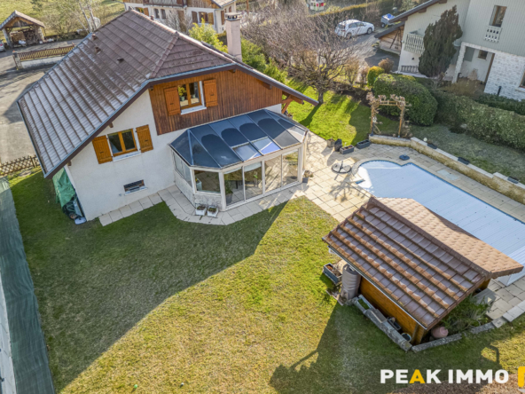 Maison - 125 m2 - DOUSSARD