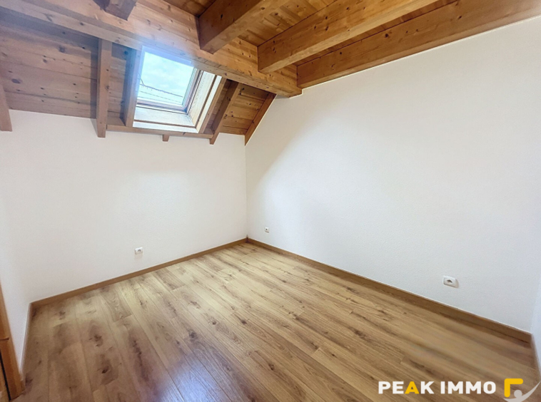 Duplex T3 bis lumineux avec terrasse et garage