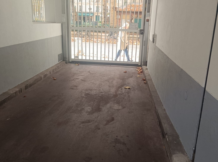 Place de parking en sous-sol Paris X