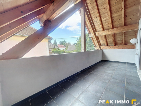 Duplex T3 bis lumineux avec terrasse et garage