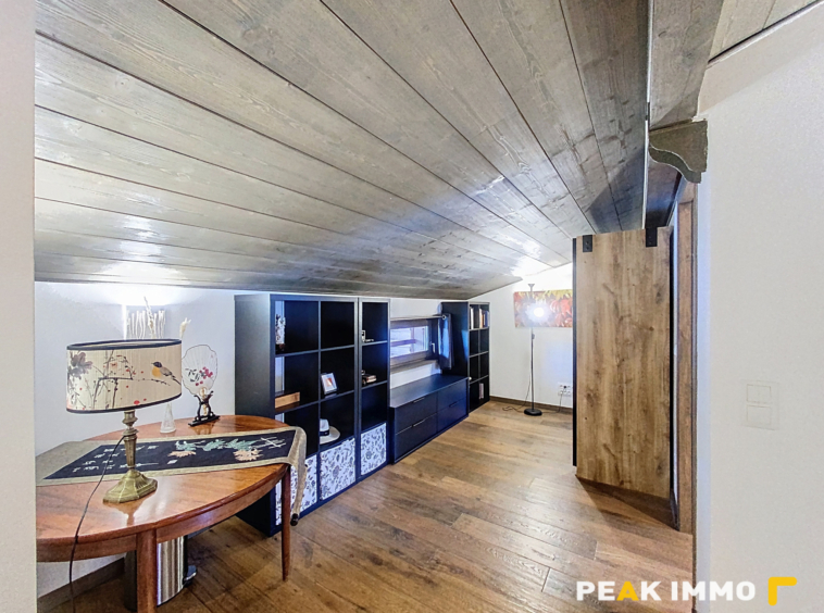 Chalet 5 pièces 150 m2 utiles - LES HOUCHES