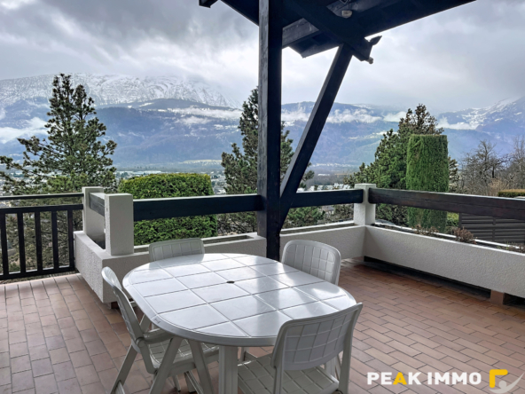 En nouveauté Coteau de MARIGNIER Spacieuse Maison de 5 chamb