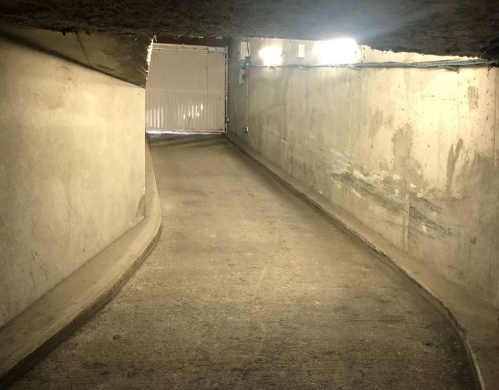 Place de parking en sous-sol - Paris X