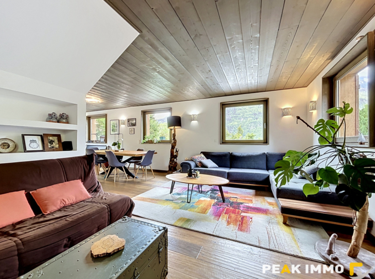 Chalet 5 pièces 150 m2 utiles - LES HOUCHES