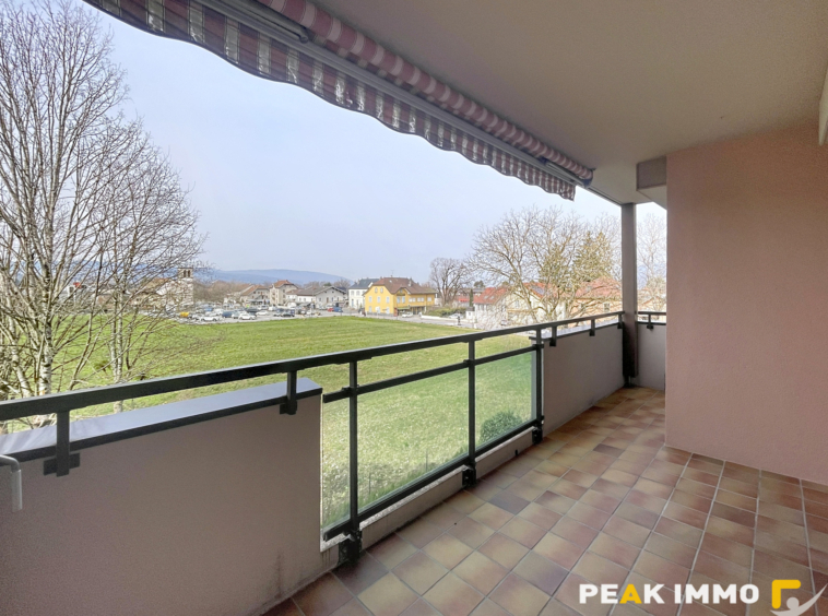 SAINT-PIERRE-EN-FAUCIGNY   Charmant T3 avec balcon et garage