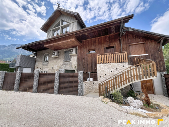 Duplex -125 m2 - terrain 350 m2 - DOUSSARD