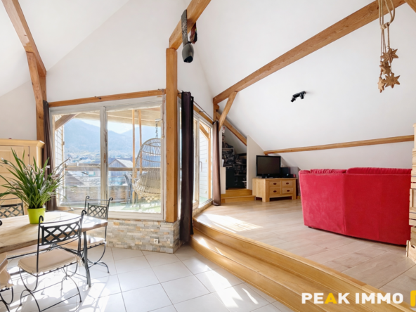 Magnifique Duplex -125 m2 - DOUSSARD