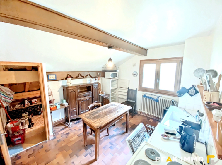 Appartement F2 - 71.76 m2 utiles - Megève