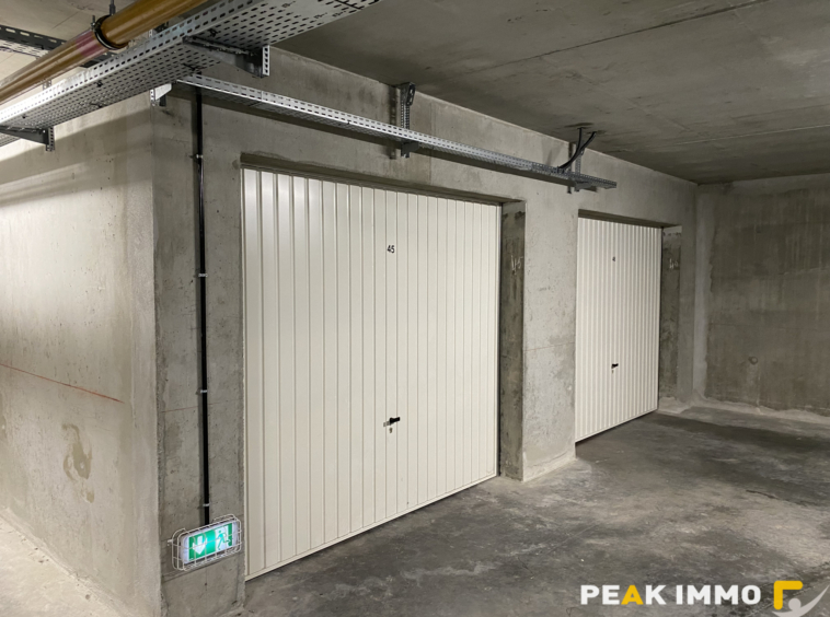 Lot de 3 garages à vendre - pour investisseur