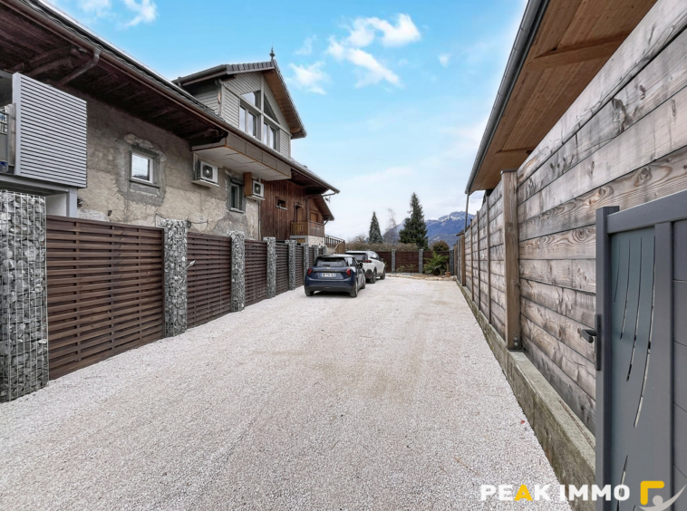 Magnifique Duplex -125 m2 - DOUSSARD