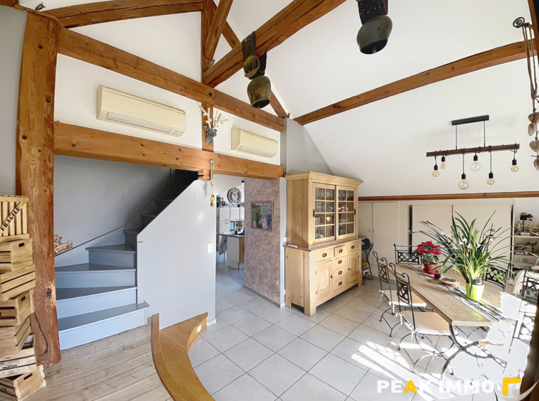 Magnifique Duplex -125 m2 - DOUSSARD