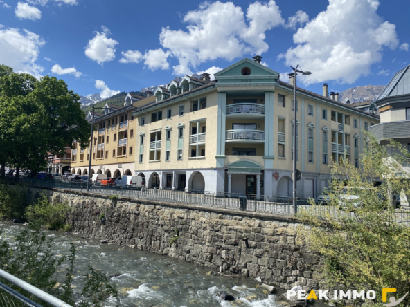 Appartement F3 - 69 m2 - Sallanches centre ville