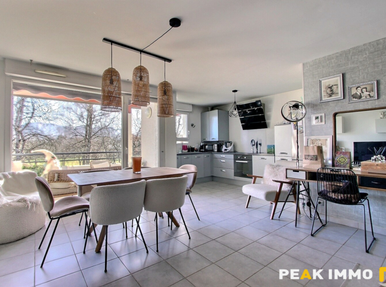 Appartement Duplex 3 pièces - 65.72m2 - POISY