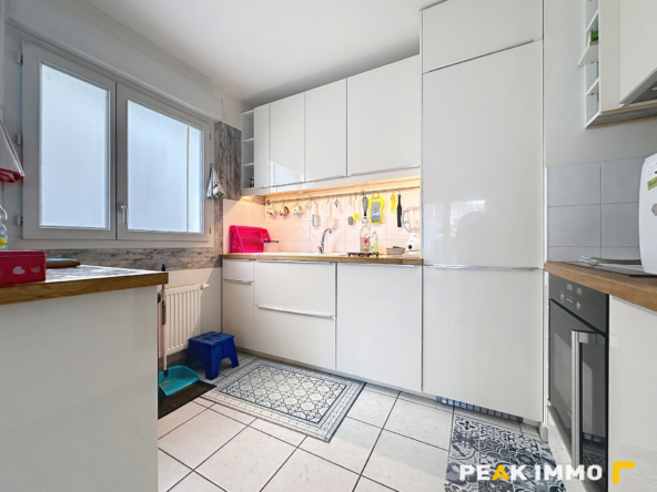 Appartement 2 pièces - 60 m2 - Entrelacs