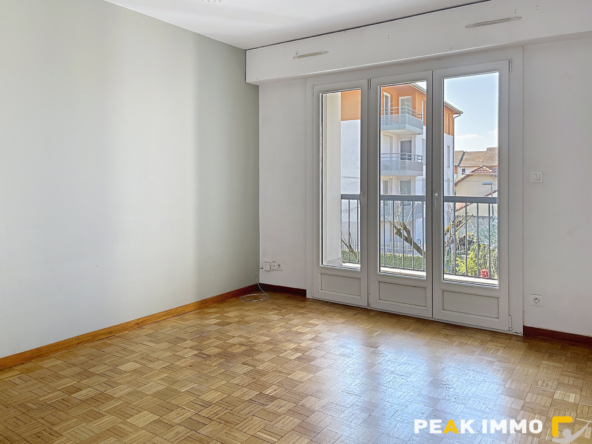 ANNEMASSE APPARTEMENT T2 AVEC BALCON