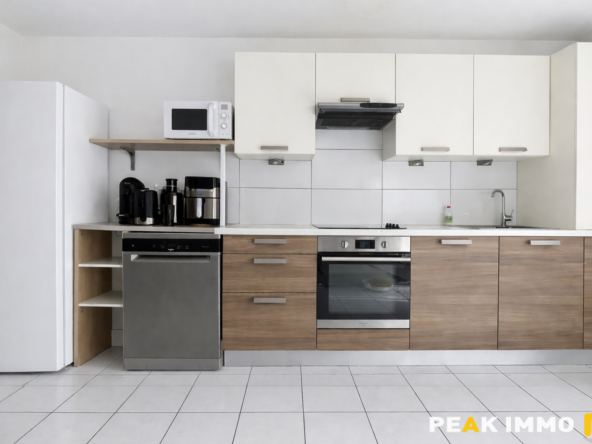 BONNE - T4 lumineux avec jardin privatif et garages