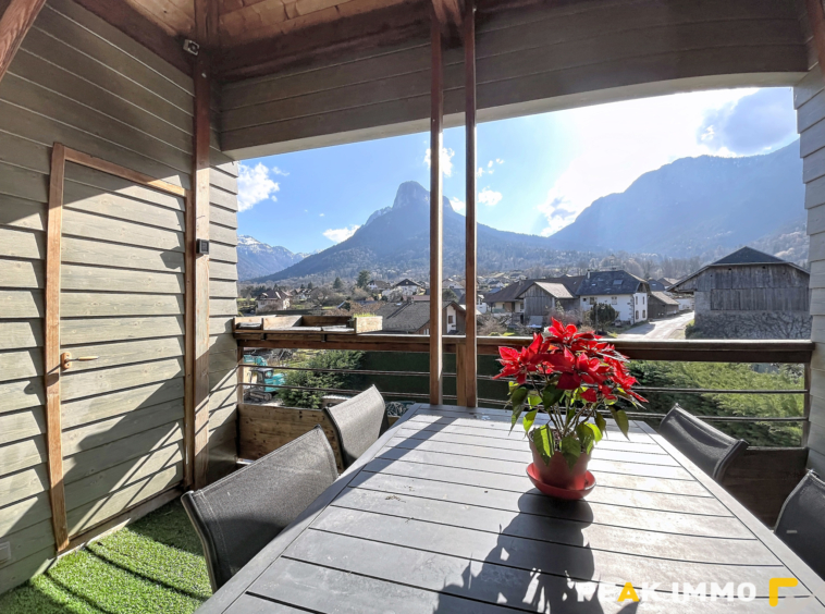 Magnifique Duplex -125 m2 - DOUSSARD