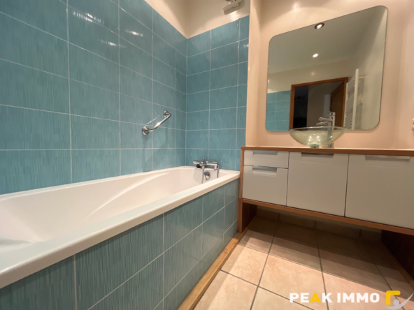 Appartement F3 - 69 m2 - Sallanches centre ville