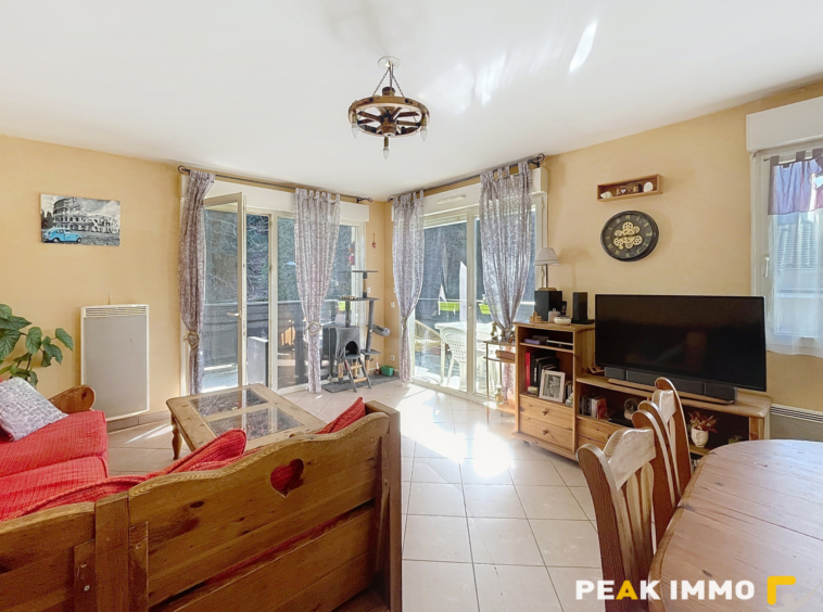 Lumineux Appartement T4 - 80 m2 - Faverges centre