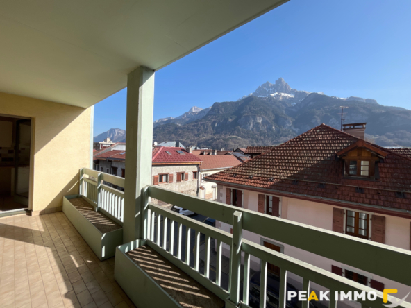 Appartement F3 - 69 m2 - Sallanches centre ville