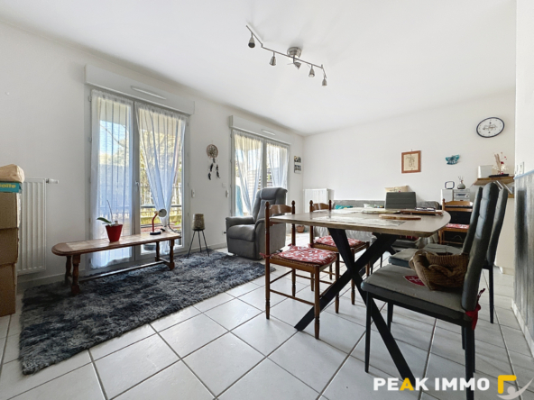 Appartement 2 pièces - 60 m2 - Entrelacs