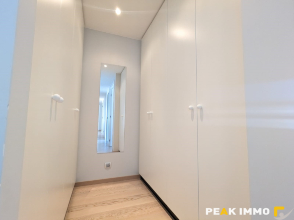 Appartement T6 - 208 m2 - SAINT-GENIS-POUILLY