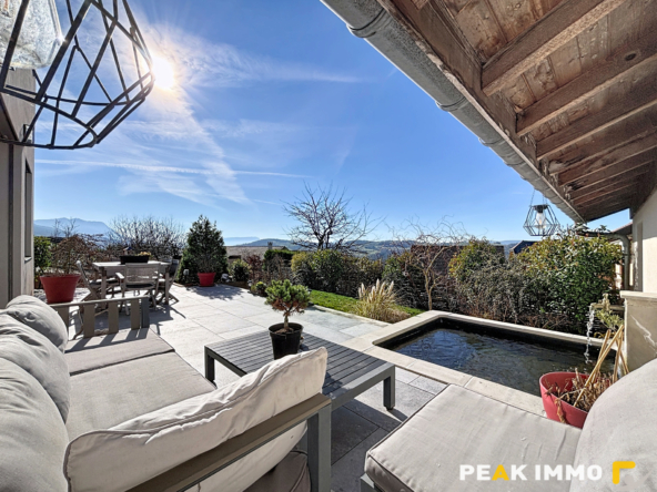 Maison 6 pièces - 211 m2 - Gruffy