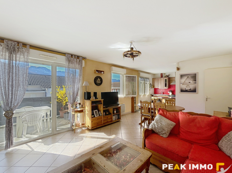 Lumineux Appartement T4 - 80 m2 - Faverges centre