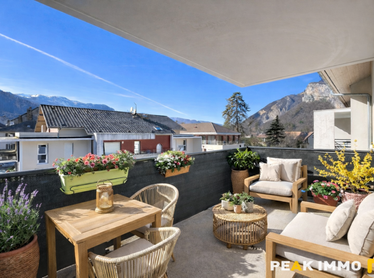 Lumineux Appartement T4 - 80 m2 - Faverges centre