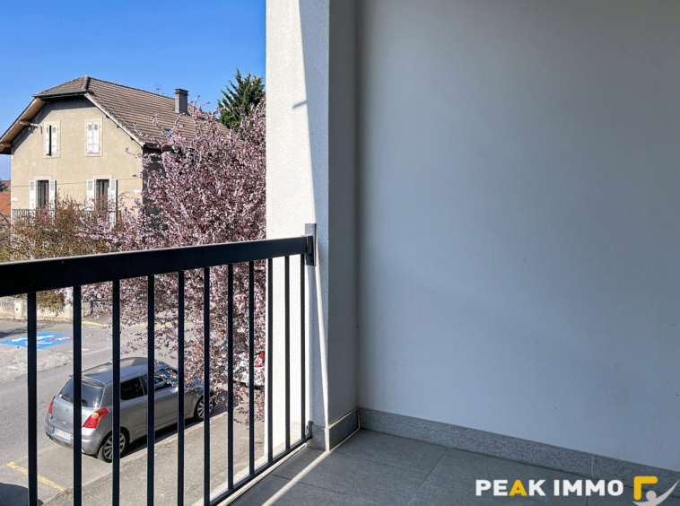ANNEMASSE APPARTEMENT T2 AVEC BALCON