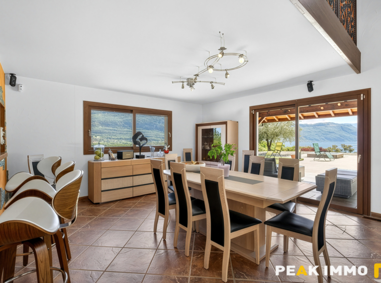 Maison vue lac - 9 pièces - 273 m2 - Portout Chanaz