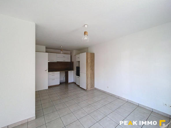 NANGY   Appartement T2 de 34.60m2 avec piscine   Idéal inves