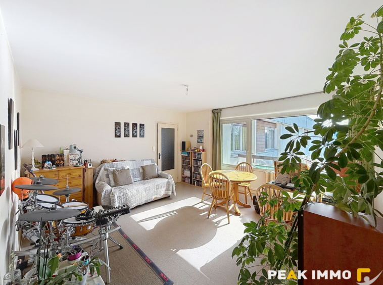 Exclusivité - Les Clarines   64 m2 - balcon - 1 cave