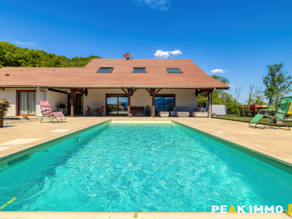 Maison vue lac - 9 pièces - 273 m2 - Portout Chanaz