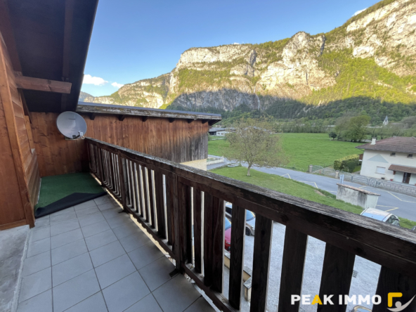 Appartement F4 - 119.10 utiles - 81.6 m2 Loi Carrez- Magland