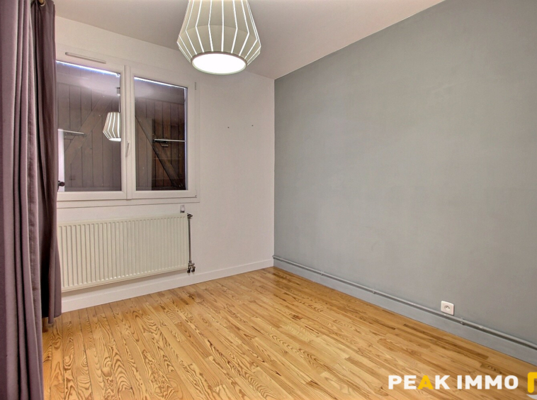 Annecy : appartement avec balcon à vendre