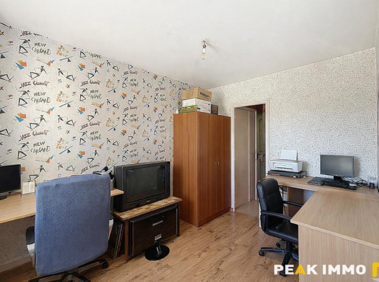 Appartement T4 balcon - 85.22 m2 - ANNECY