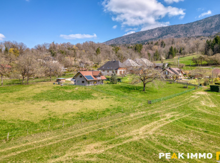 Maison 5 pièces - 161 m2 - Viuz-la-Chiésaz