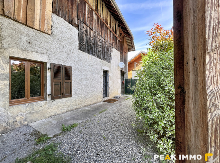 Duplex entre appartement et maison de village - jardin priva