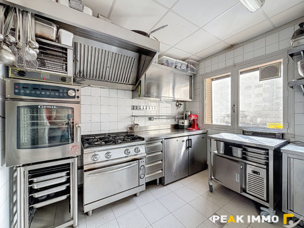 FONDS DE COMMERCE RESTAURANT/BAR 60 m2-AIX  LES BAINS-TERRAS