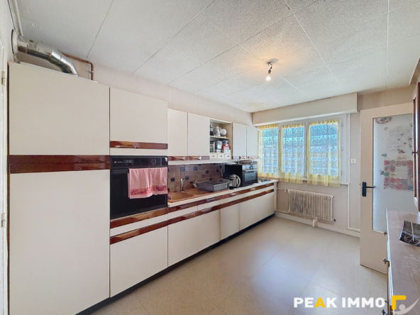 Exclusivité - Les Clarines   64 m2 - balcon - 1 cave