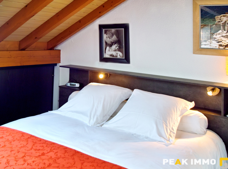 EN EXCLUSIVITE VILLE EN SALLAZ CENTRE VILLAGE