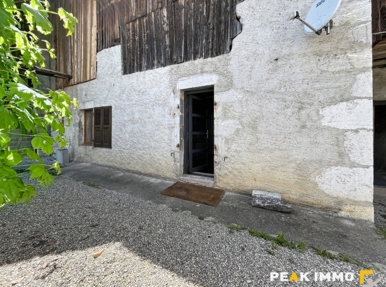 Duplex entre appartement et maison de village - jardin priva